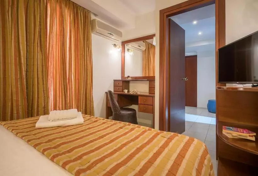 Отель Galaxy Beach Resort Bw Premier Collection