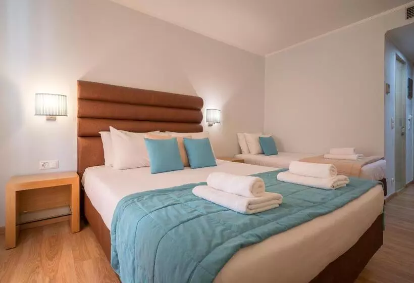 Отель Galaxy Beach Resort Bw Premier Collection