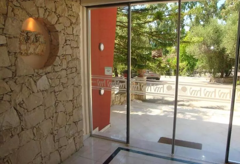 בית מלון כפרי Monte Vardia