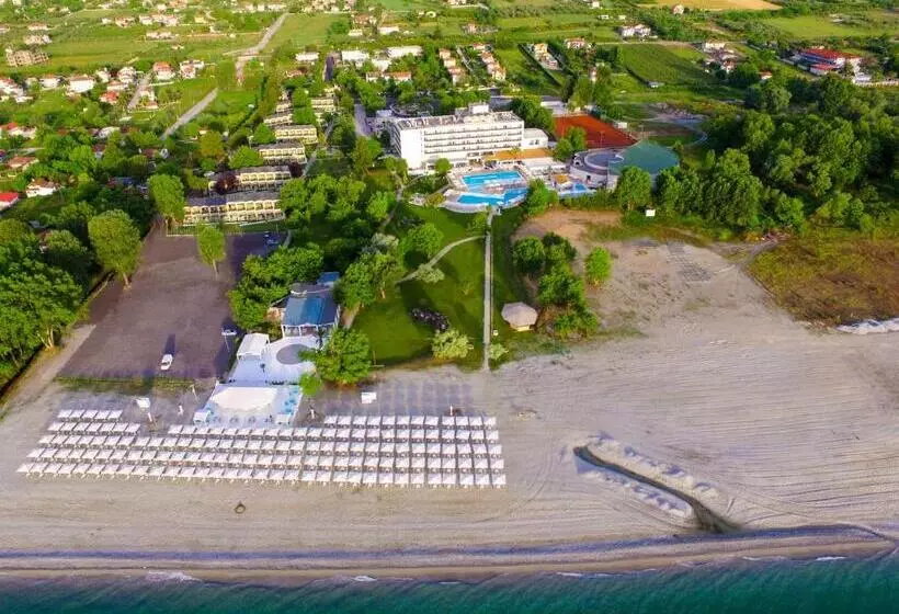 호텔 Olympian Bay Grand Resort