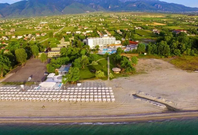 호텔 Olympian Bay Grand Resort