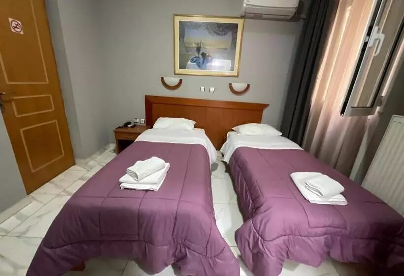 Hotel Piraeus Acropole