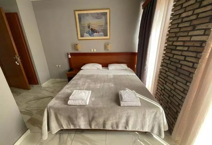 Hotel Piraeus Acropole