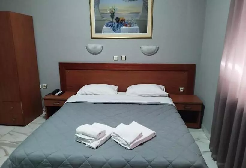 Hotel Piraeus Acropole