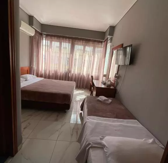 Hotel Piraeus Acropole