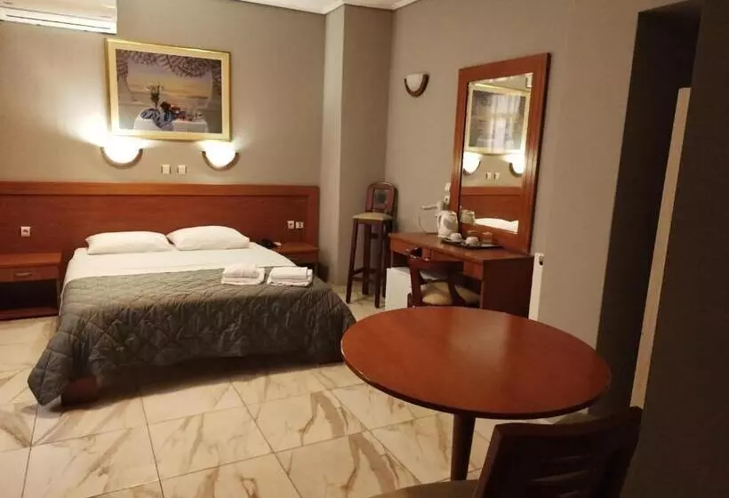 Hotel Piraeus Acropole