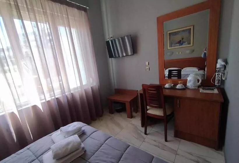 Hotel Piraeus Acropole