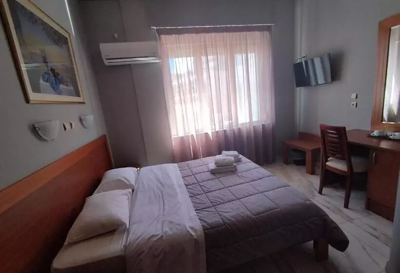 Hotel Piraeus Acropole