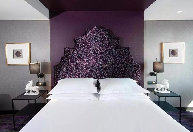 President Hotel Athens