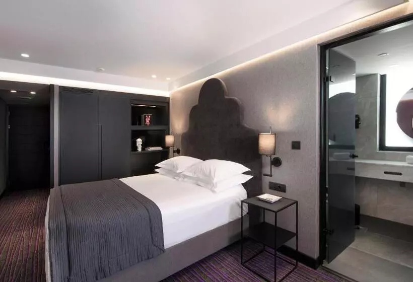 President Hotel Athens