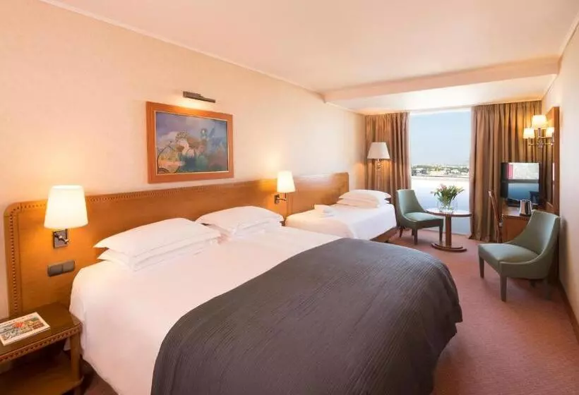 President Hotel Athens