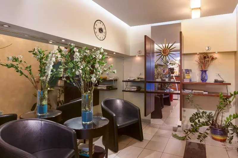 בית מלון כפרי Tropical