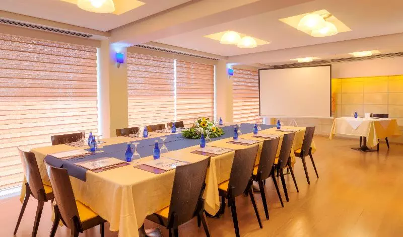 בית מלון כפרי Tropical