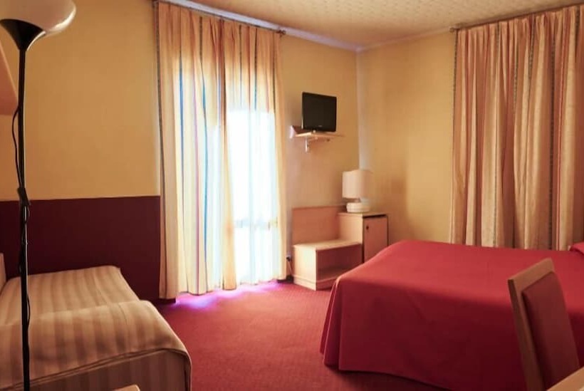 בית מלון כפרי Atlantic