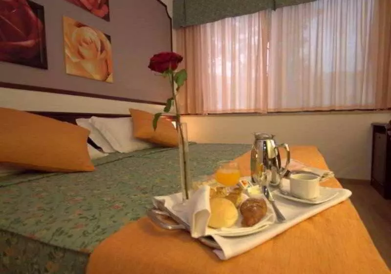 Отель Colleverde Park