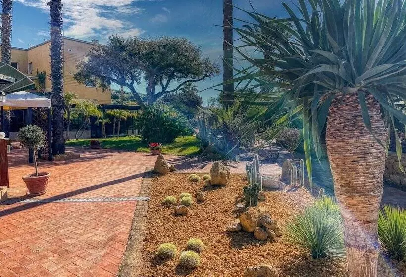 Отель Colleverde Park