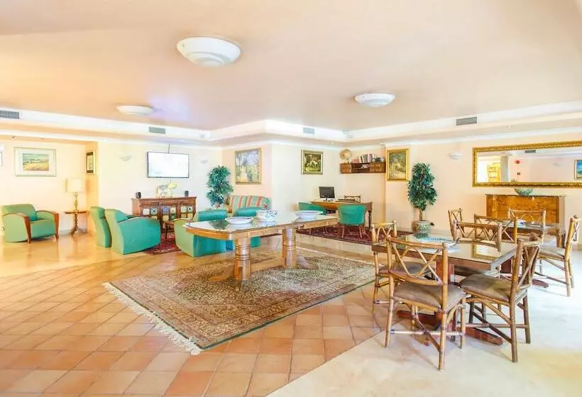 Отель Colleverde Park