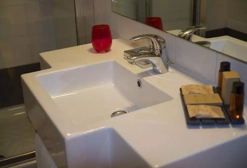 Отель Colleverde Park