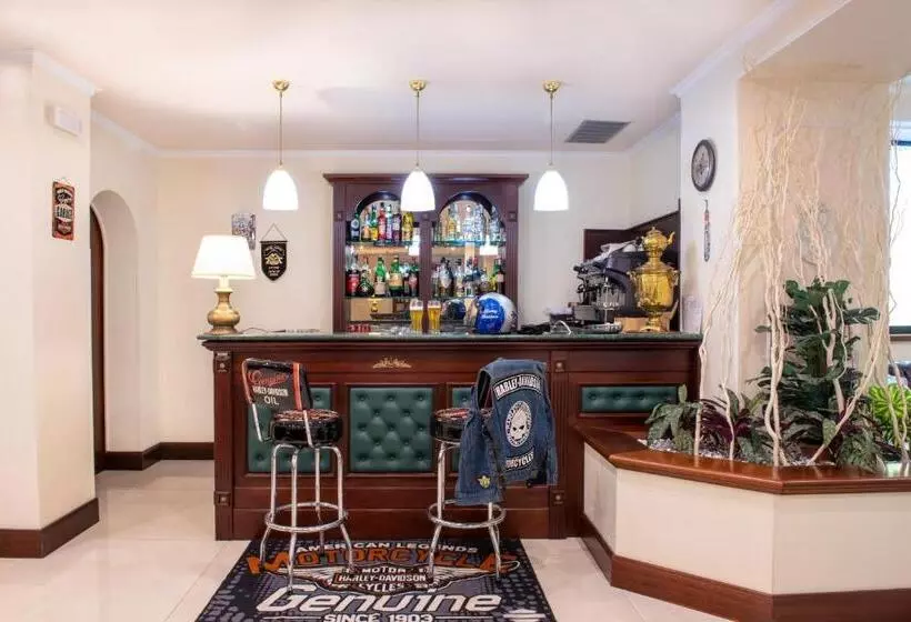 Hotel Columbus Sul Lago