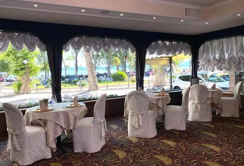 Hotel Columbus Sul Lago