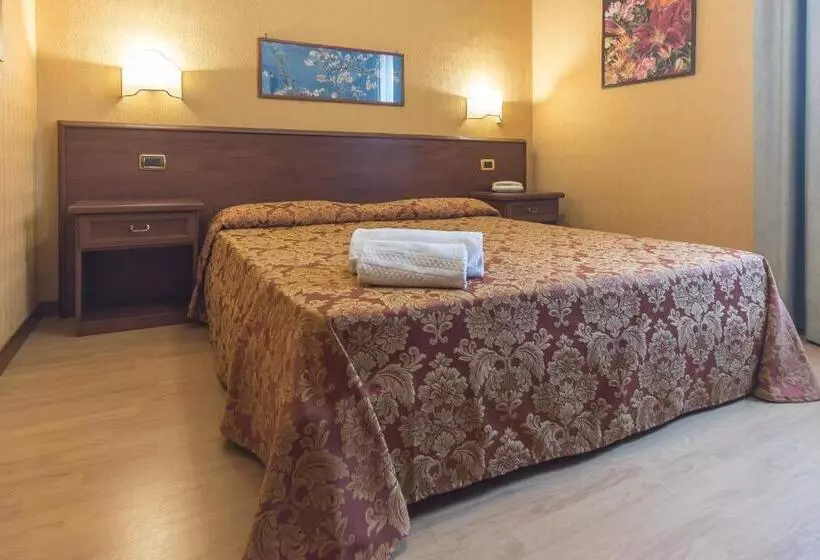 Hotel Columbus Sul Lago