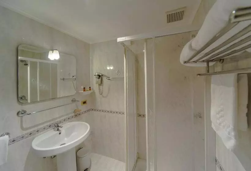 Hotel Columbus Sul Lago