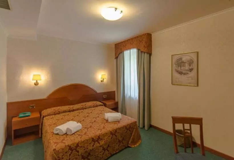 Hotel Columbus Sul Lago