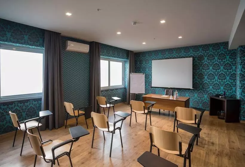 هتل Europa Art Caserta