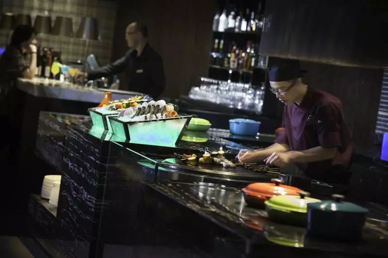 Gateway Hotel, Marco Polo