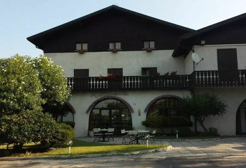 בית מלון כפרי Genziana