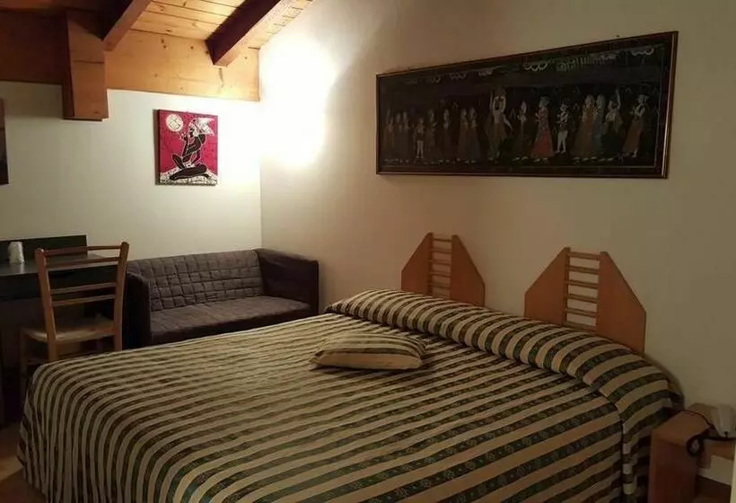 בית מלון כפרי Genziana