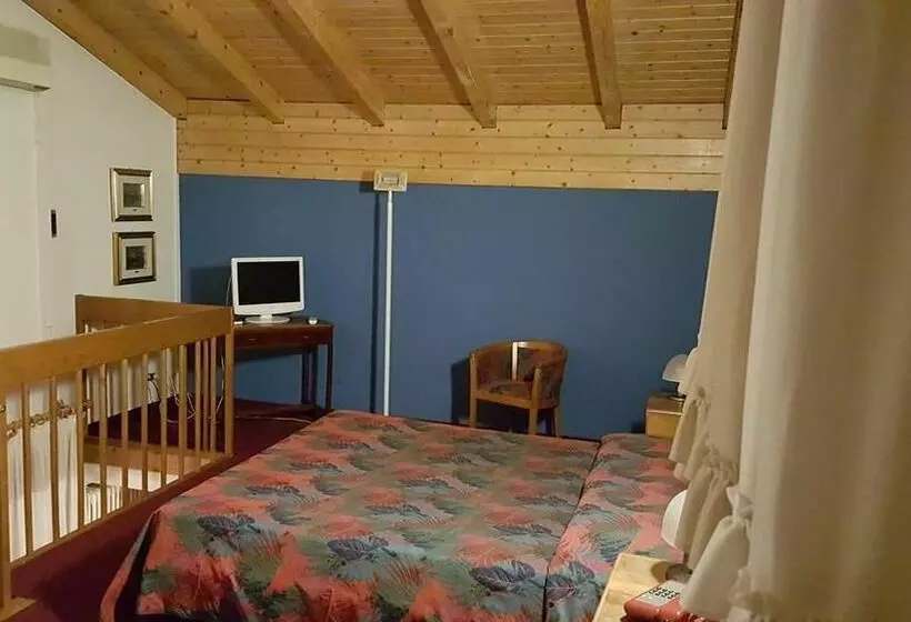 בית מלון כפרי Genziana