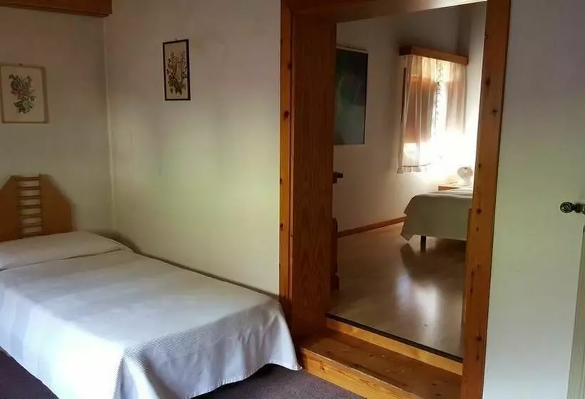 בית מלון כפרי Genziana