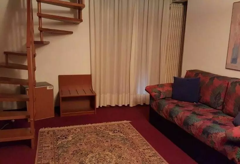 בית מלון כפרי Genziana