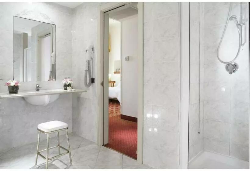 هتل Grande Albergo Internazionale