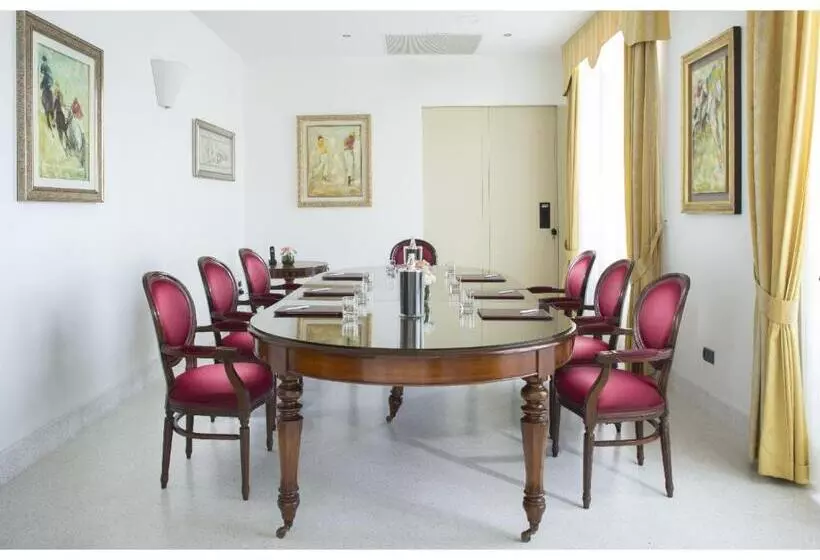 هتل Grande Albergo Internazionale