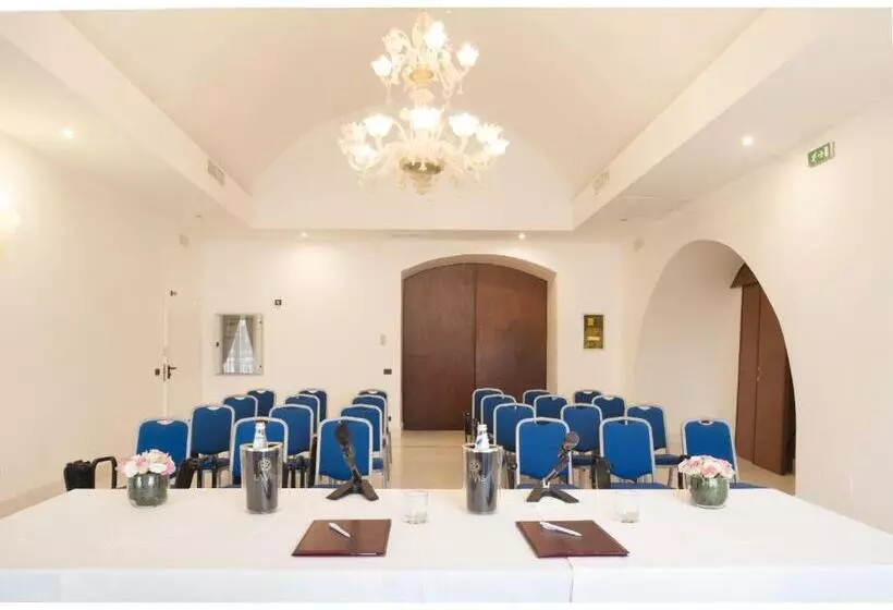 هتل Grande Albergo Internazionale