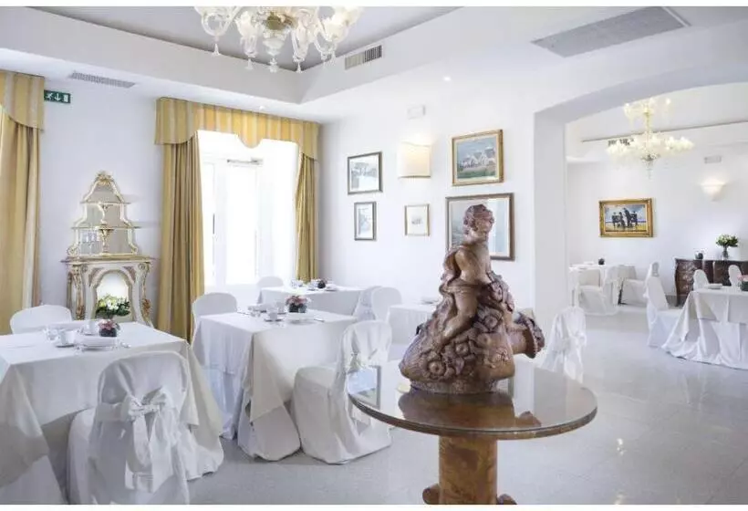 هتل Grande Albergo Internazionale