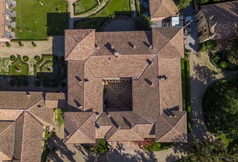 Hotel Il Castello Di San Gaudenzio