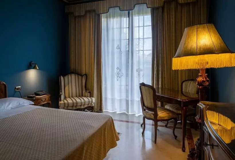 Hotel Il Castello Di San Gaudenzio