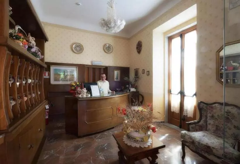 בית מלון כפרי La Rosa