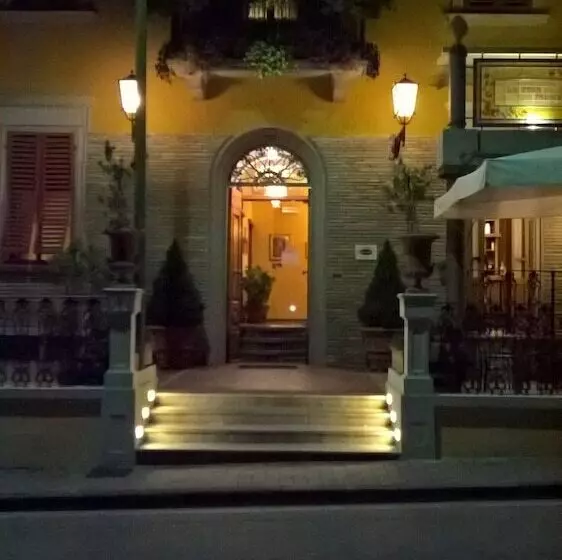 בית מלון כפרי La Rosa