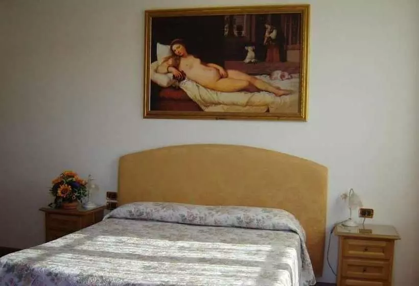 בית מלון כפרי La Rosa