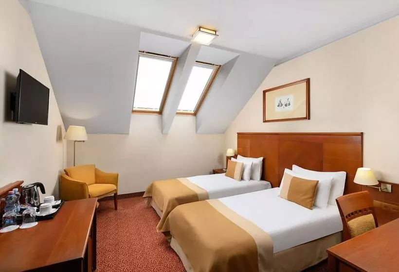 Hotel Mercure Szekesfehervar Magyar Kiraly