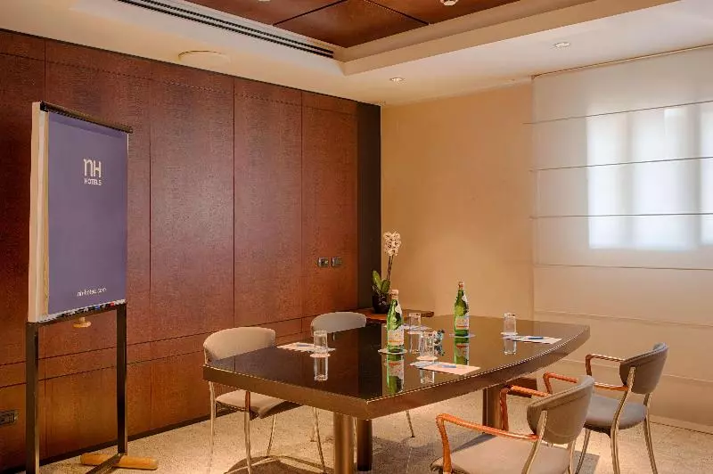 هتل NH Catania Centro