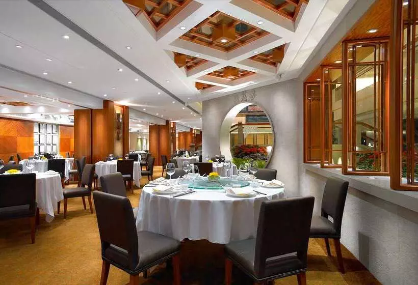 هتل The Royal Garden