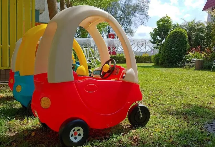 فندق Silvermine Beach Resort