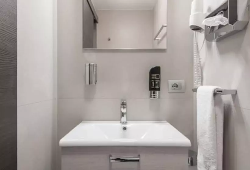 בית מלון כפרי Villa Argentina