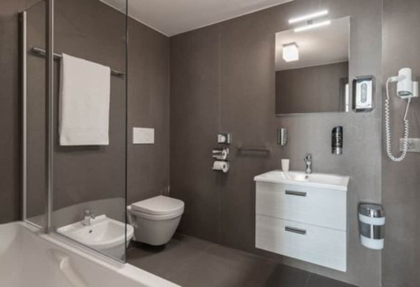 هتل Villa Argentina