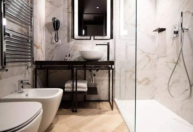 Heart Hotel Milano